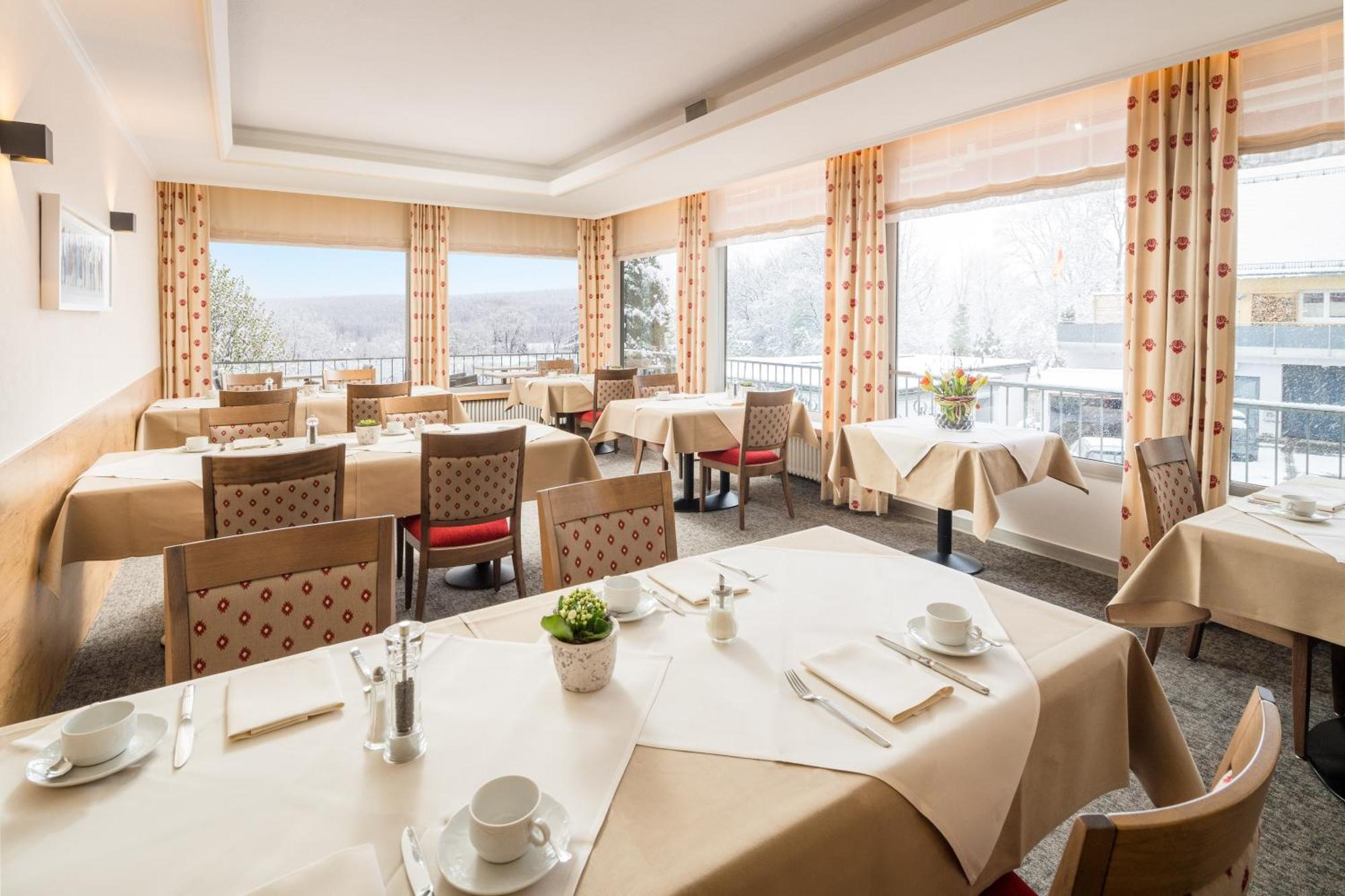 Hotel Kammerer Sankt Georgen im Schwarzwald Ngoại thất bức ảnh