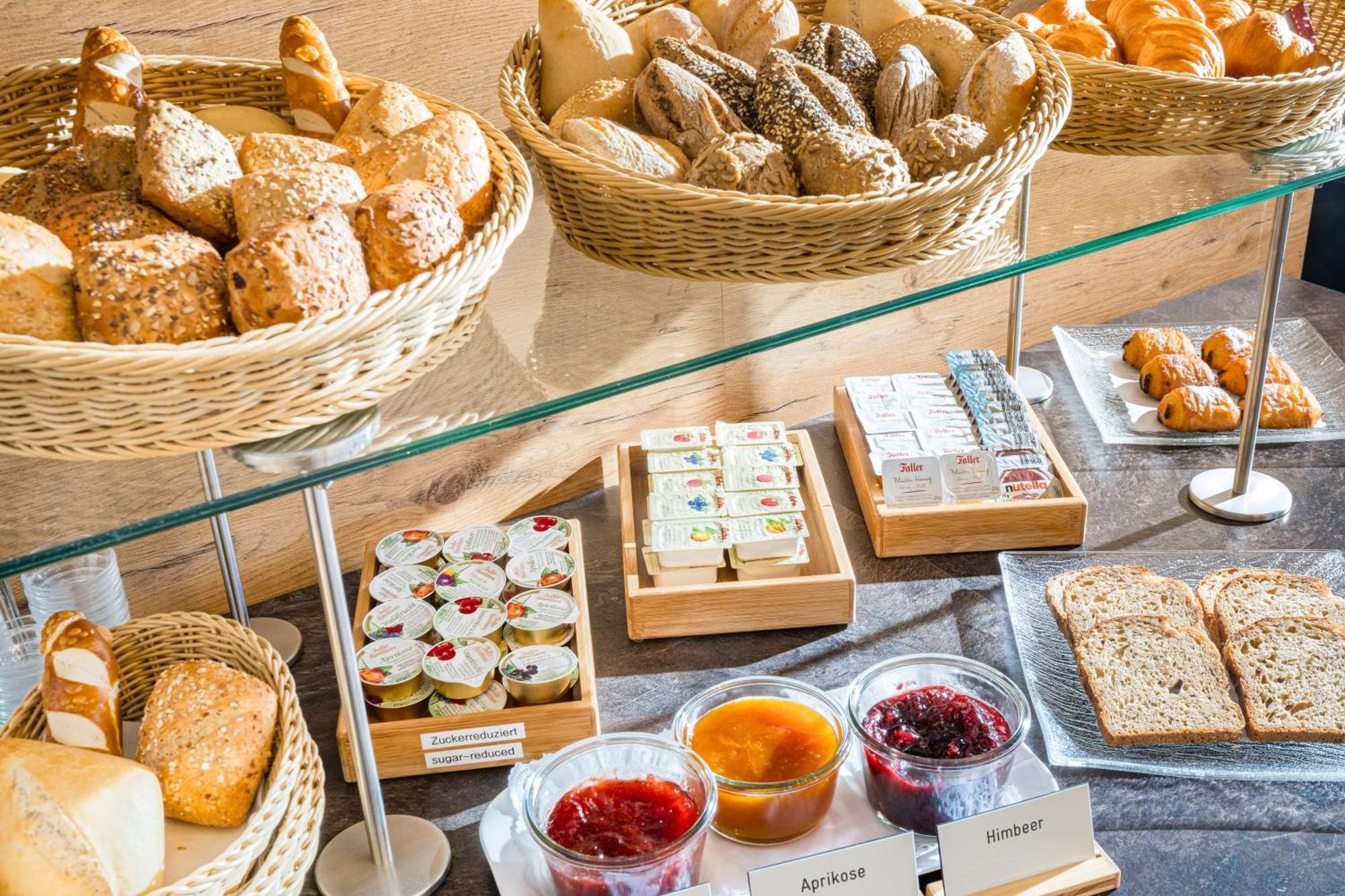 Hotel Kammerer Sankt Georgen im Schwarzwald Ngoại thất bức ảnh